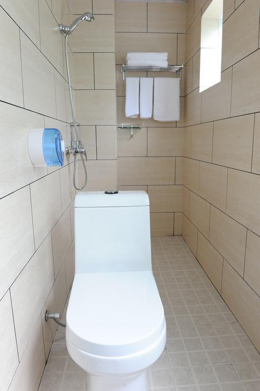 Ctn Karst Inn Yangshuo Room photo